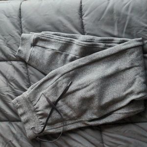 Lululemon joggers